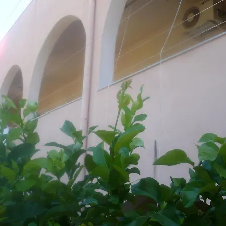 Casavacanzaoasi Guest house